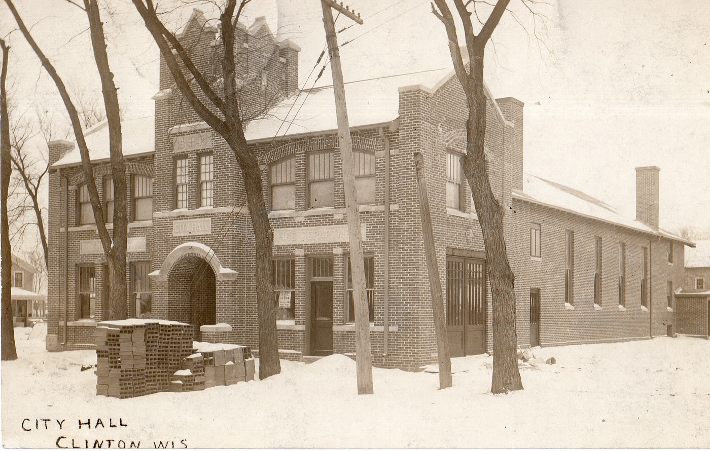Village City Hall - Clio
