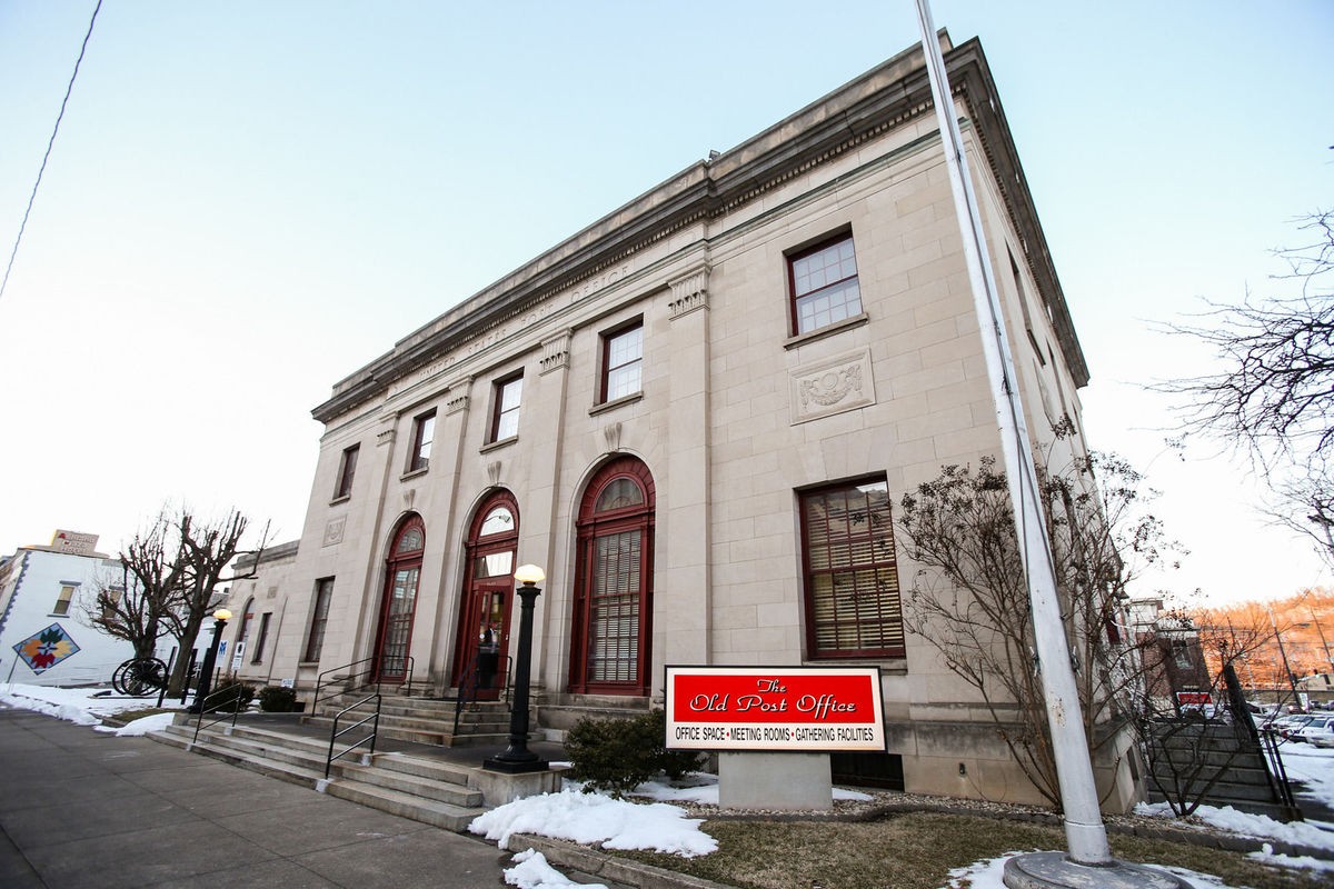 Old Post Office and Steen's Military Museum, Ashland Clio