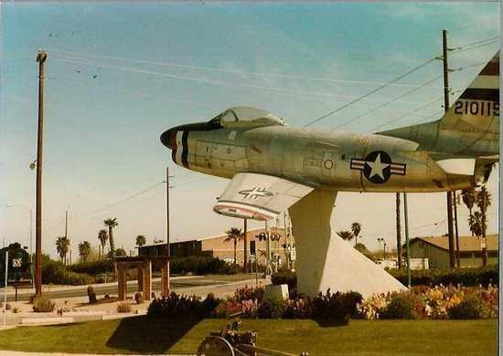 F-86d Sabre Monument in Downtown Chandler - Clio