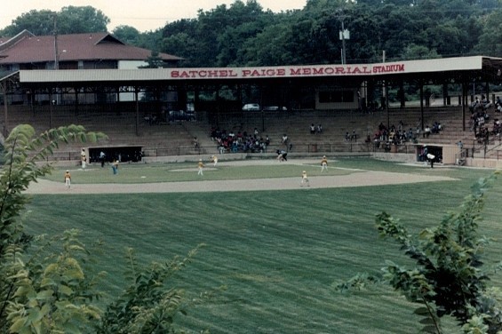 Satchel Paige baseball-history program draws crowd at League Park 