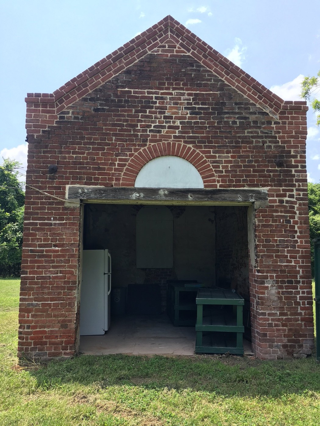 Battersea Greenhouse Clio