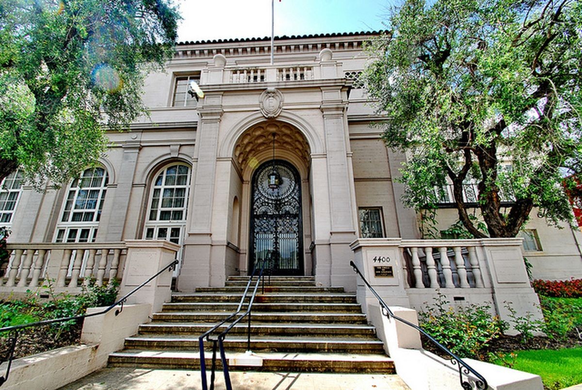 The Ebell of Los Angeles and Wilshire Ebell Theatre Clio