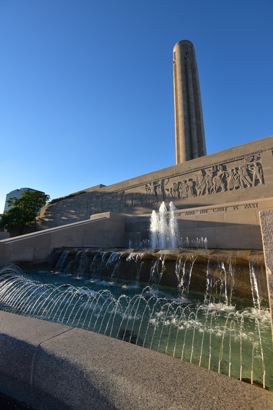 liberty memorial frieze