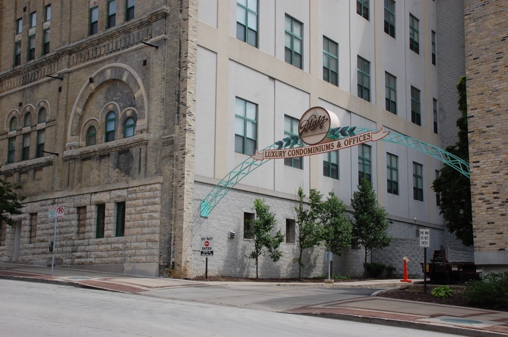 Blatz Brewery Bottle House NE corner during construction in late