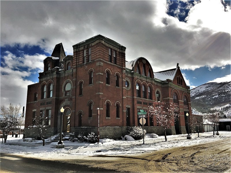 The old City Hall building was erected in 1896 and is the current home of the Copper Village Museum & Art Center.