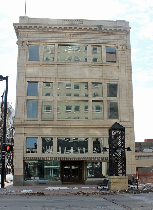 Building, Window, Cloud, Sky