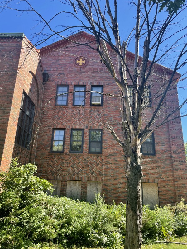 Plant, Building, Window, Sky