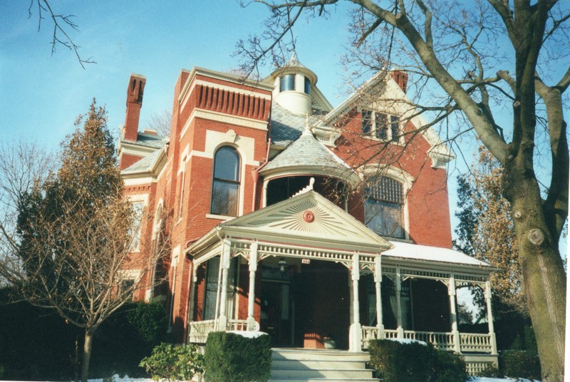 January 2001 (South Main Street Collection)