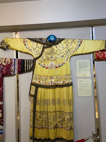 Emperor's Bright Yellow Court Robe (Chi-Fu) - Clio