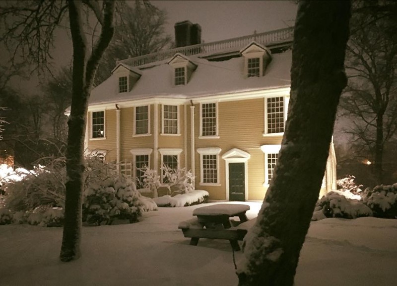 Dorothy Quincy Homestead asleep at winter