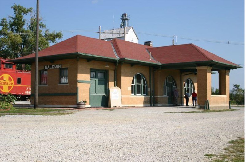 2004 photograph of Baldwin City Railway Depot (KSHS)