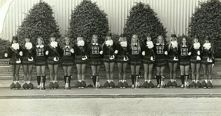 HEHS cheerleaders and majorettes, 1971