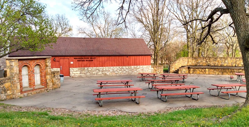 Sky, Plant, Furniture, Outdoor bench