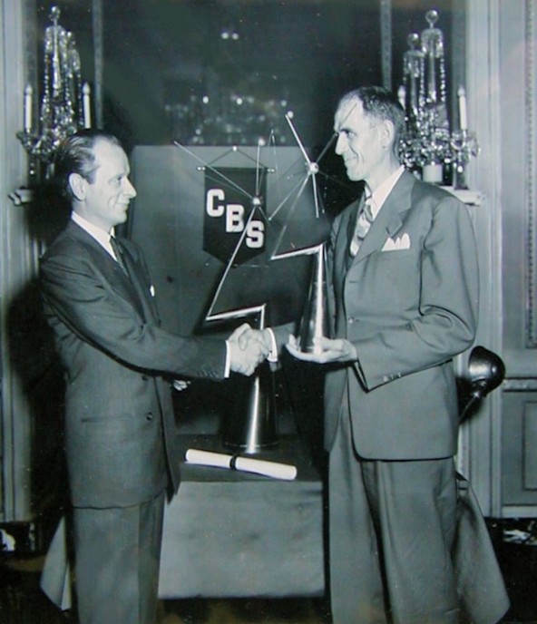 Marshall receiving the 1940 William S. Paley Amateur Radio Award from the Vice President of CBS on June 2, 1941