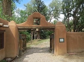 The House's Entrance: Entering into History