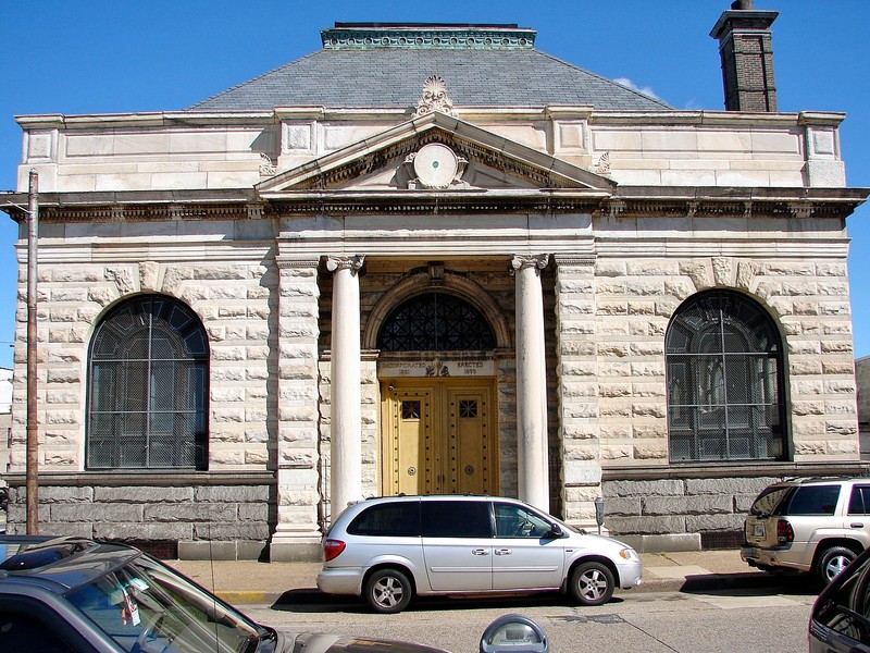 Central Trust Bank in Camden, NJ, circa 1899.