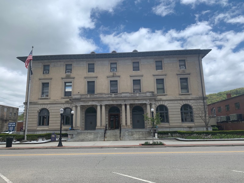 Front view of Slemp Federal Building