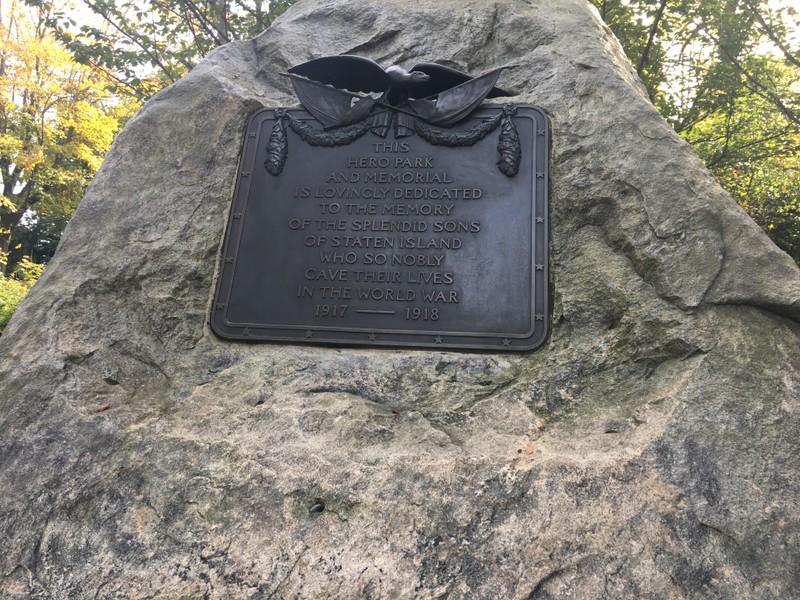 C.  A closer view of the main plaque.  It reads "THIS HERO PARK AND MEMORIAL IS LOVINGLY DEDICATED TO THE MEMORY OF THE SPLENDID SONS OF STATEN ISLAND WHO SO NOBLY GAVE THEIR LIVES IN THE WORLD WAR 1917 - 1918 