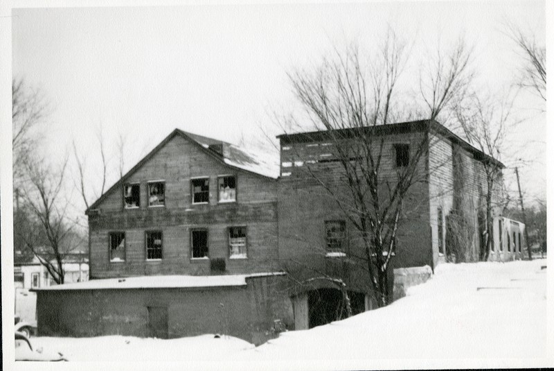 Building, Sky, Window, Snow