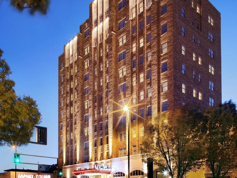 The modern Valentine Apartments now occupies the historic Valentine on Broadway Hotel