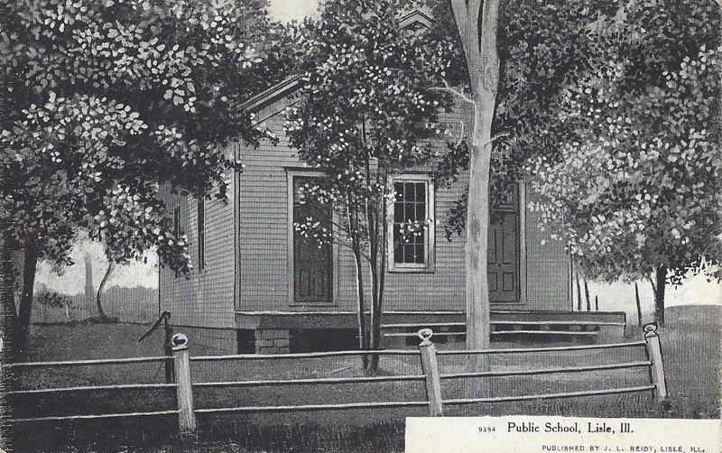 Postcard showing Lisle Public School c. 1900 (From the museum and Lisle Heritage Society collections held at MLSP)