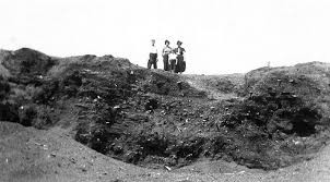 Soil, Monochrome photography, Slope, Black-and-white