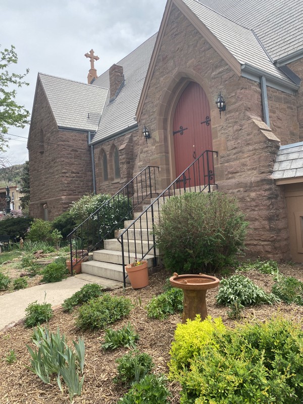 St. Andrew's Episcopal Church Gardens