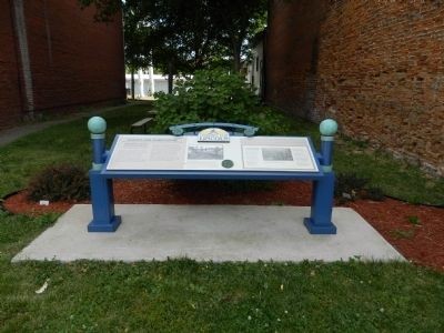 Plant, Table, Outdoor bench, Outdoor furniture