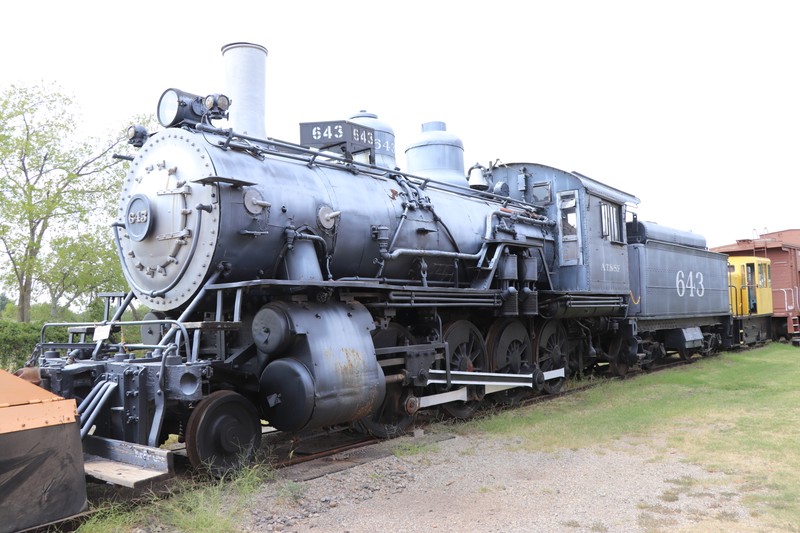 Train, Wheel, Land vehicle, Vehicle