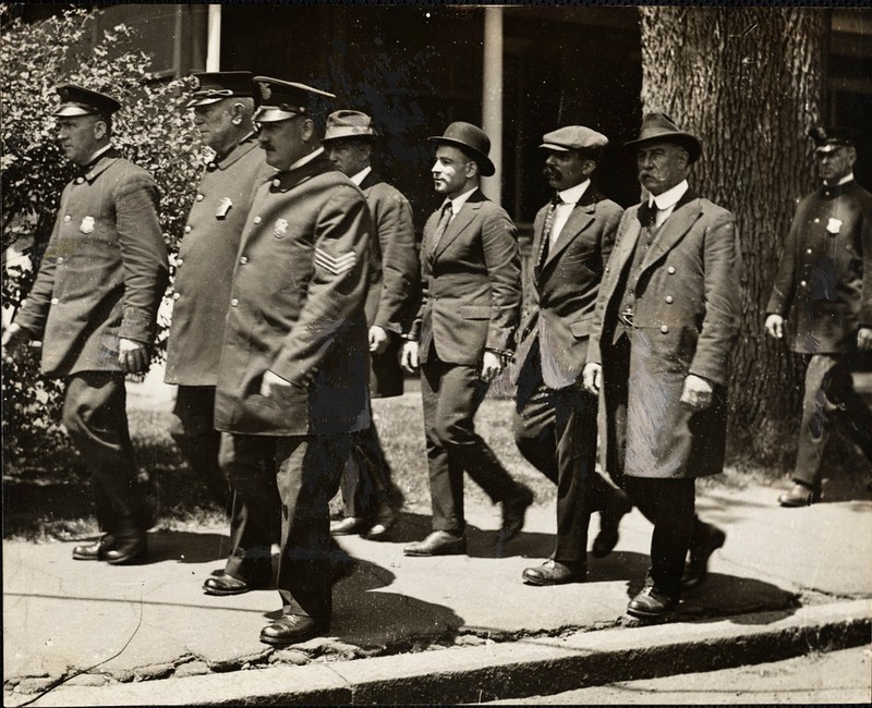 Trousers, Hat, Military person, Coat