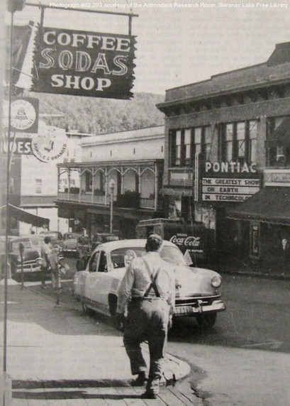 Pontiac Theatre (early 1950s)