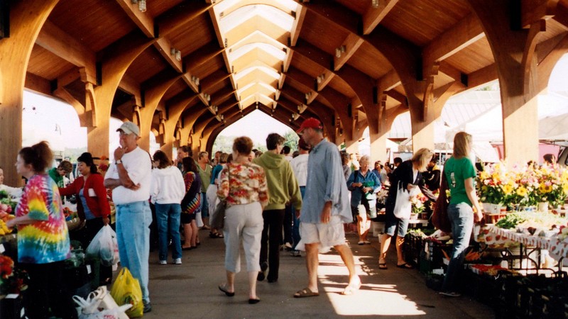 Farmers market at Phoenix Park (2008)