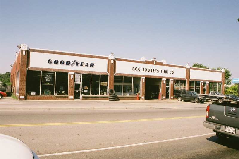 Blacksburg Motor Company, from Virginia Department of Historic Resources (reproduced under Fair Use).