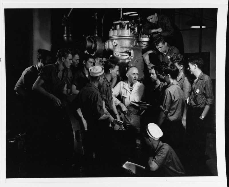 Navy trainees receive instruction at the "Diesel School" at Navy Pier in 1942. The government took over the huge facility and converted it into a Navy base during World War II.