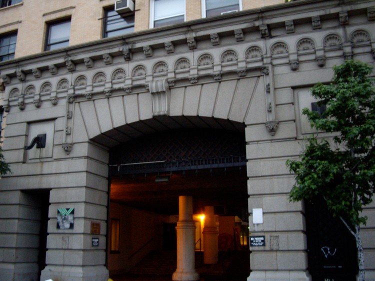 The thirteen-story structure served as the headquarters for both Bell Telephone Laboratories from 1898-1966 and the Bell Telephone Company from 1925 through the early 1960s. 