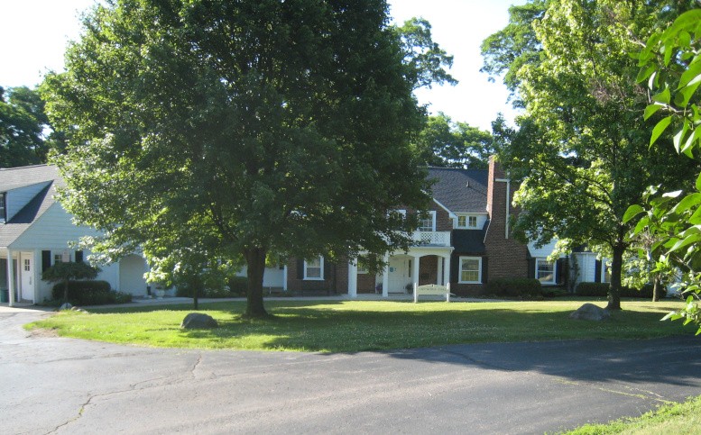 Lawnridge Hall, west elevation, 2020