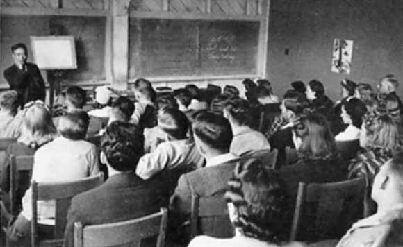 Obata teaching at UC Berkeley (c. 1930s)