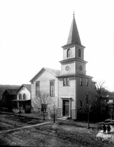 An old photo of the church taken some time possibly in the 1930s. 