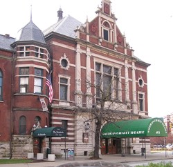 In response to widespread anti-German sentiment in Indianapolis and throughout the US during World War I, members changed the name from Das Deutsche Haus to The Athenaeum.