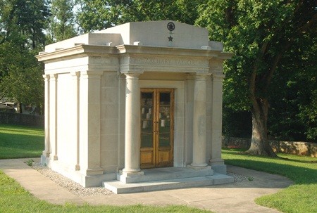 Mausoleum housing President Zachary Taylor and his wife Margaret Taylor