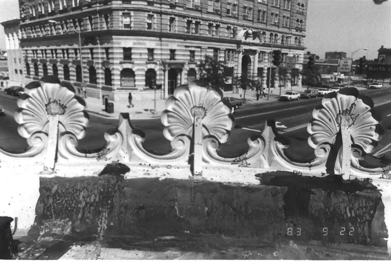 Building, White, Black-and-white, Style