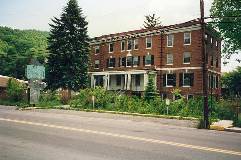 A view of the hotel in the late 1990s.