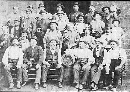 Some Employees of Eberhardt & Ober Brewery