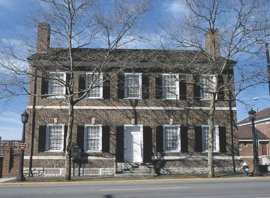 An outside view of the Mary Todd Lincoln House 