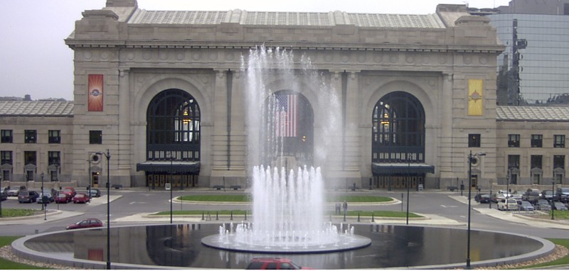 Water, Plant, Window, Building