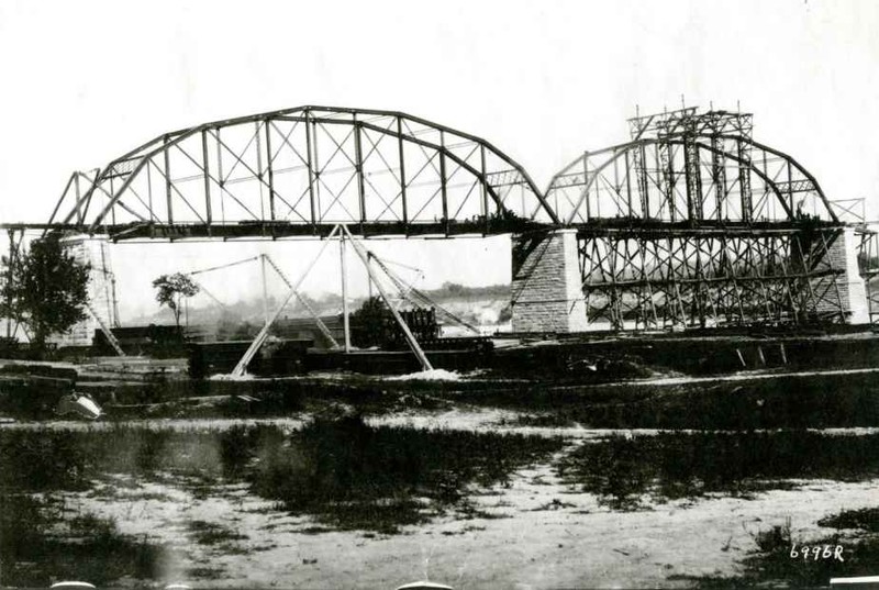 The N & W Bridge under construction.