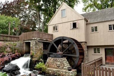 Plimoth Grist Mill (Courtesy of Destination Plymouth County) 