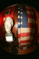 The " Bloody Lincoln Flag "