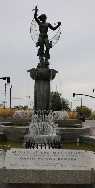 Sky, Water, Street light, Sculpture