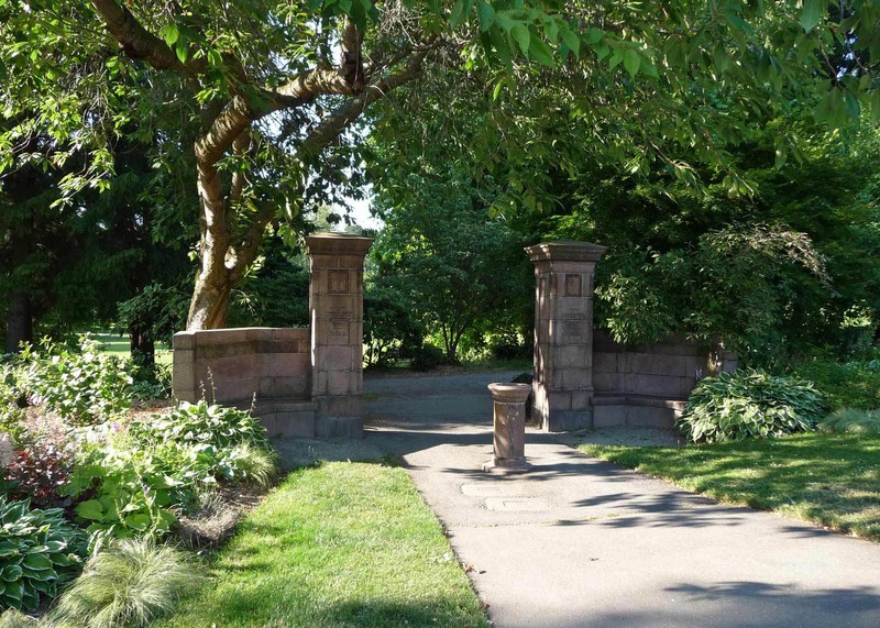 Cowen Park entry plaza